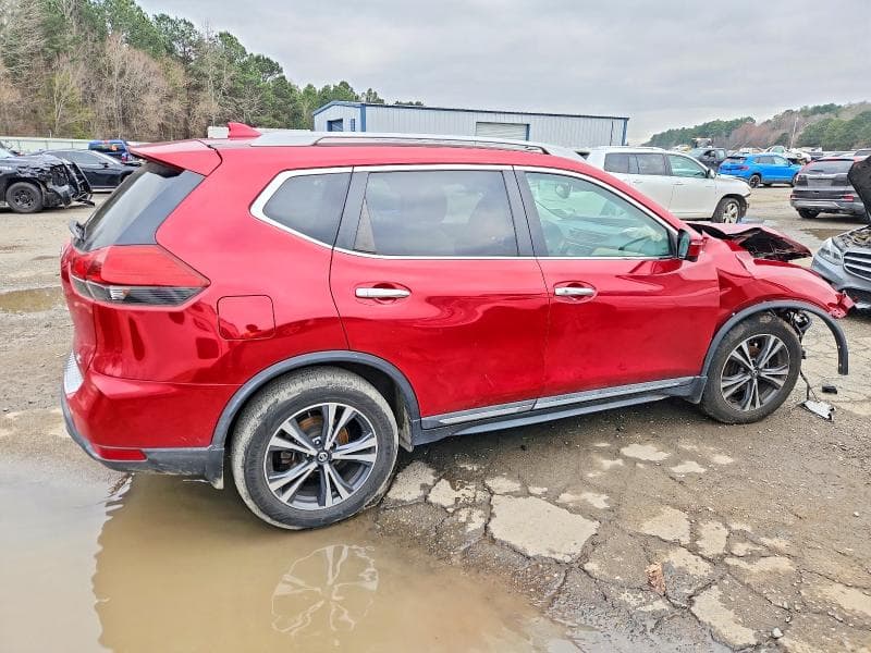 2017 NISSAN ROGUE 3