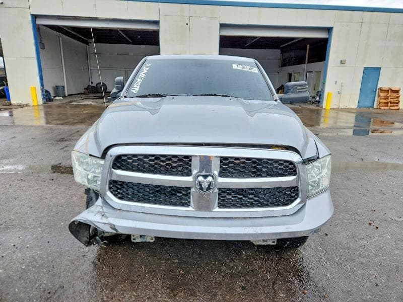 2019 RAM 1500 CLASSIC SLT 5