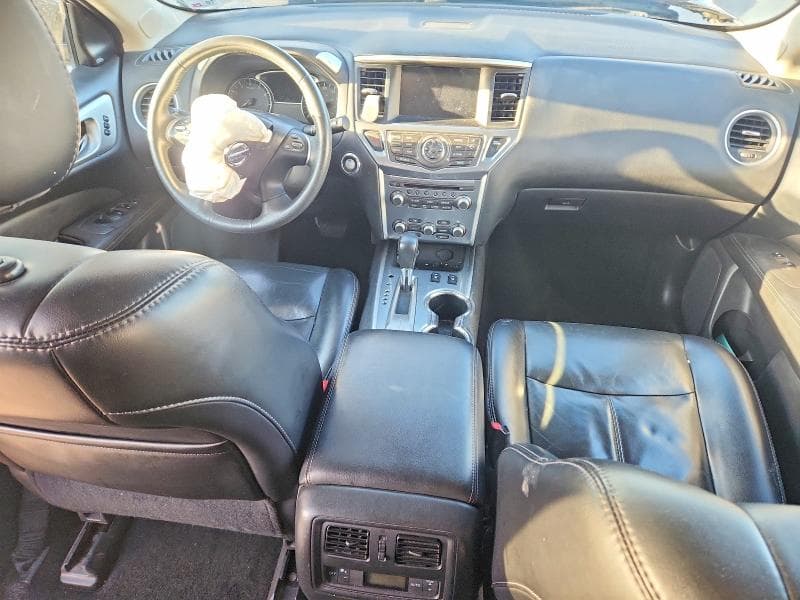 2017 NISSAN PATHFINDER 8
