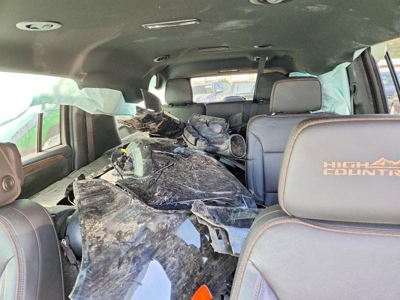 2022 CHEVROLET SUBURBAN K1500 HIGH COUNTRY 9