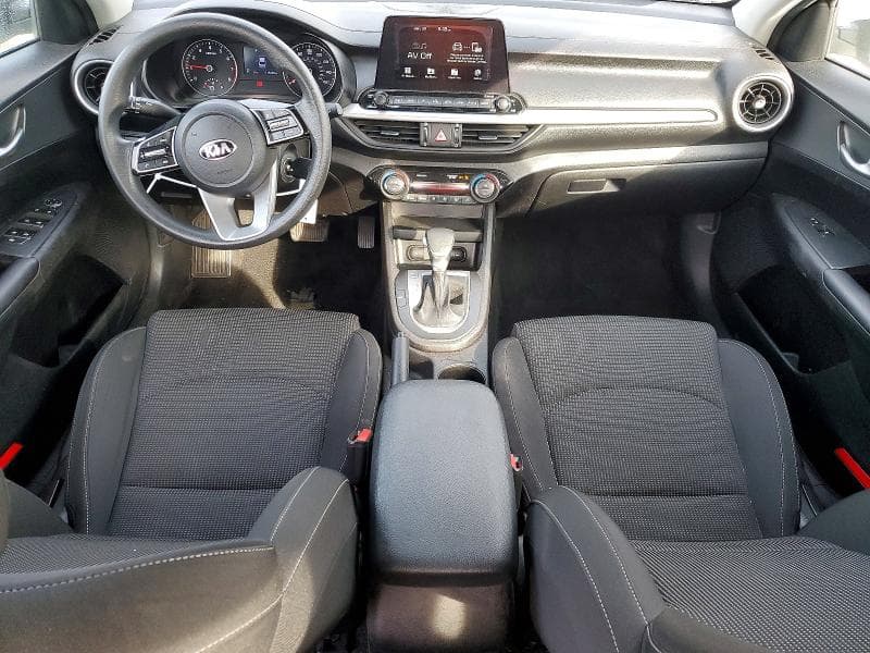 2019 KIA FORTE FE 8