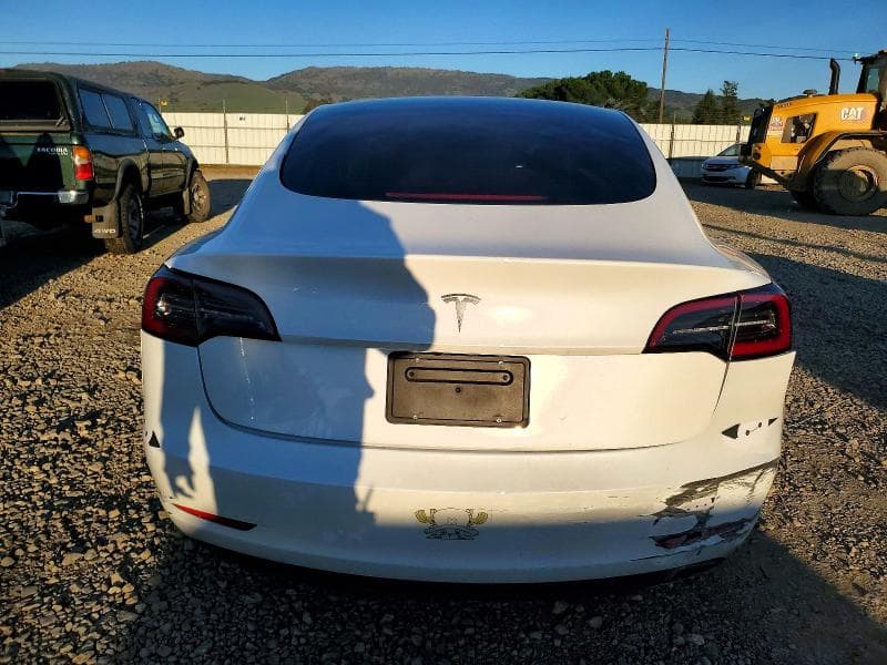 2023 TESLA MODEL 3 6