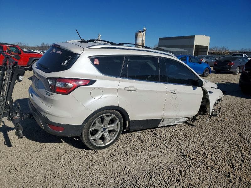 2018 FORD ESCAPE TITANIUM 3