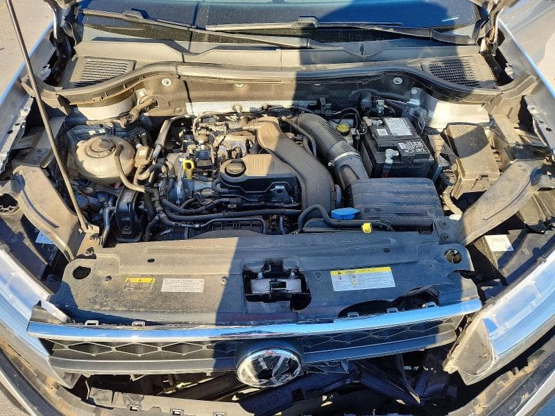 2022 VOLKSWAGEN TAOS SE 11