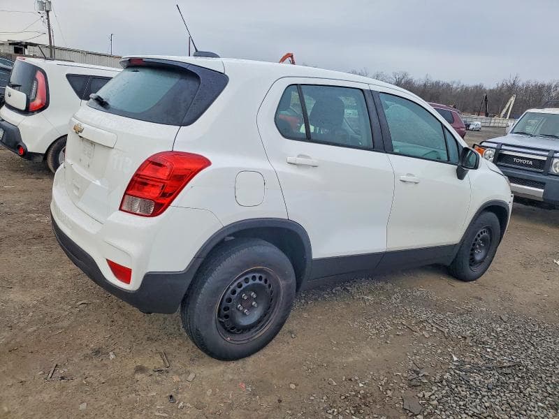 2018 CHEVROLET TRAX LS 3