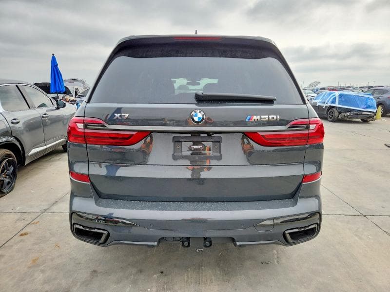 2021 BMW X7 M50I 6