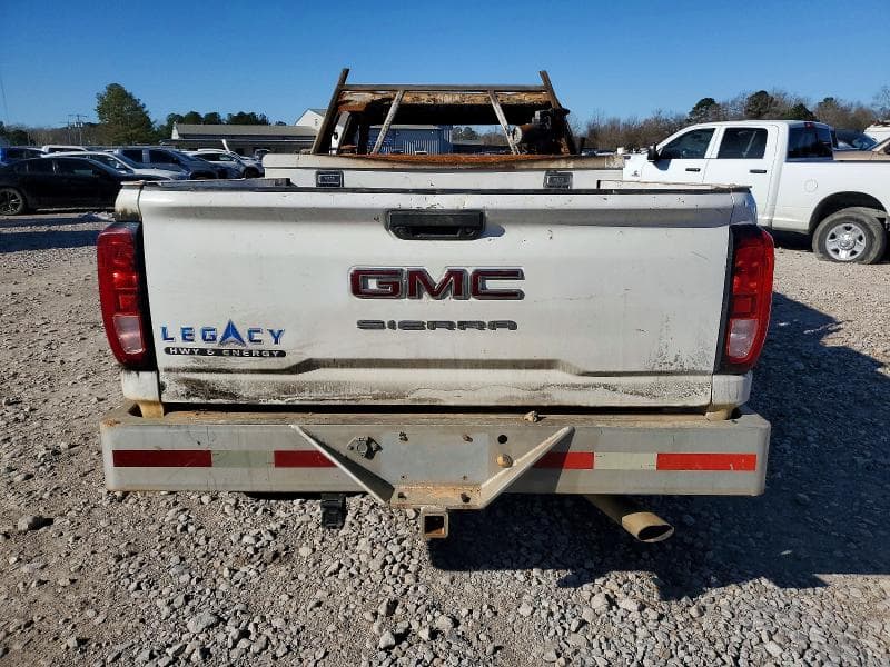 2020 GMC K2500 6