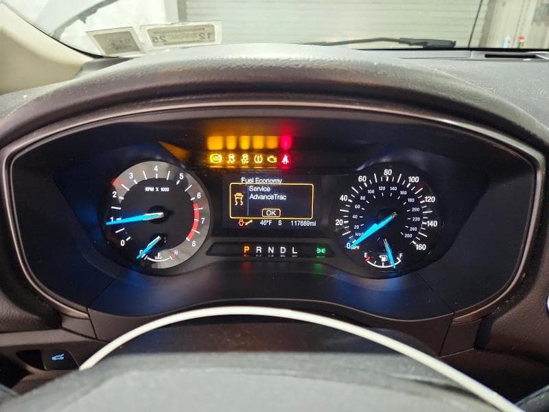 2018 FORD FUSION SE 9