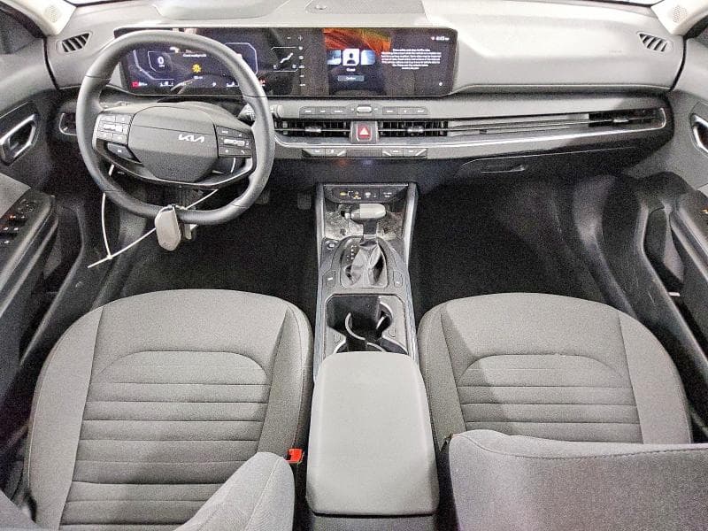 2025 KIA K4 EX 8