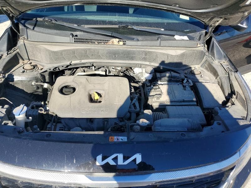 2022 KIA SELTOS S 12