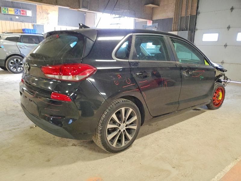 2019 HYUNDAI ELANTRA GT 3