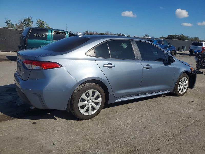 2025 TOYOTA COROLLA LE 3
