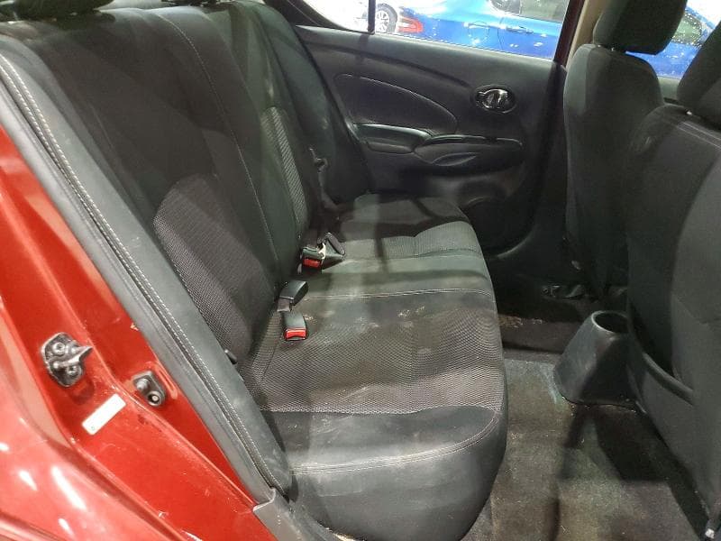 2019 NISSAN VERSA S 10