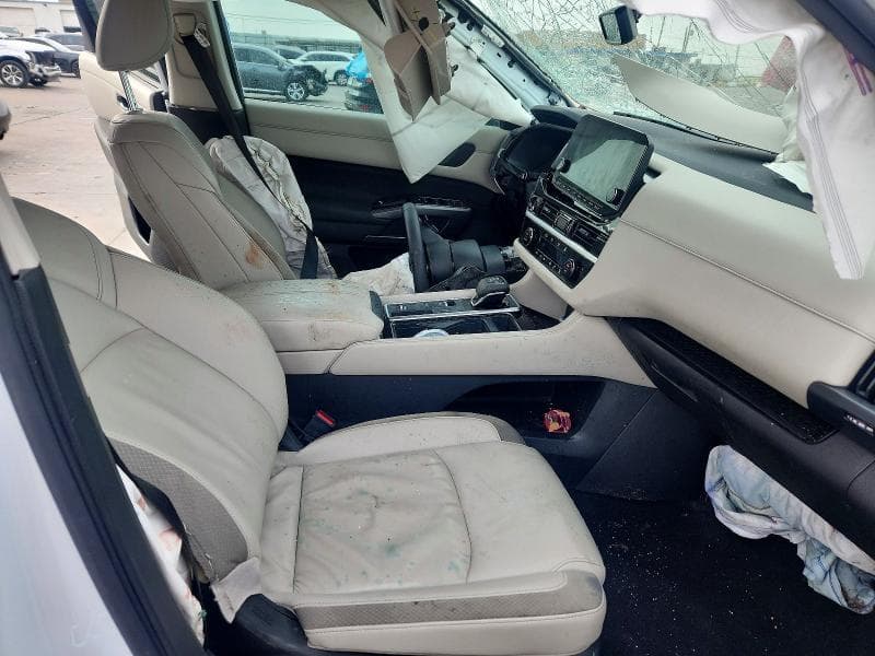 2025 NISSAN PATHFINDER SL 7