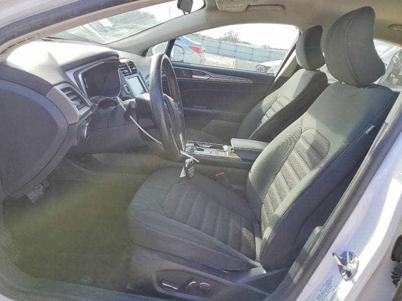 2017 FORD FUSION SE 7