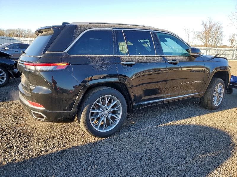 2022 JEEP GRAND CHEROKEE SUMMIT 3
