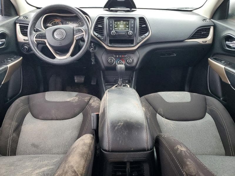 2018 JEEP CHEROKEE LATITUDE 8