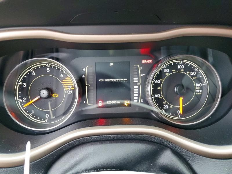 2017 JEEP CHEROKEE LATITUDE 9