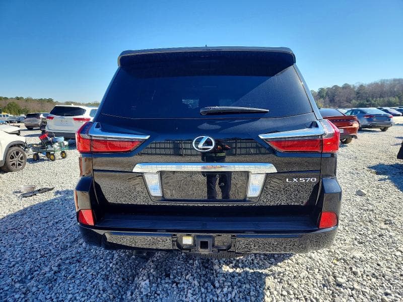 2017 LEXUS LX 570 BASE 6
