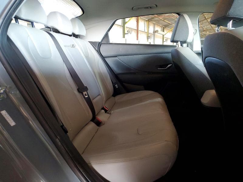 2023 HYUNDAI ELANTRA LIMITED 10