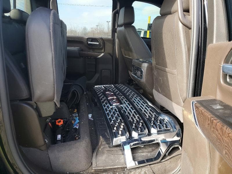 2023 GMC SIERRA K3500 DENALI 10