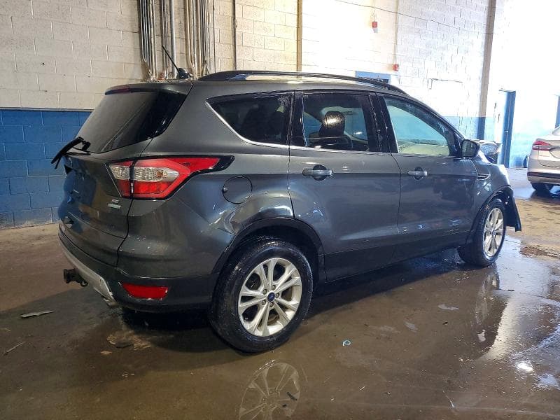 2018 FORD ESCAPE SE 3