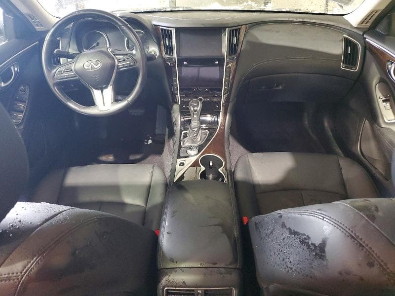 2018 INFINITI Q50 LUXE 8
