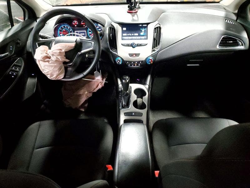 2017 CHEVROLET CRUZE LS 8
