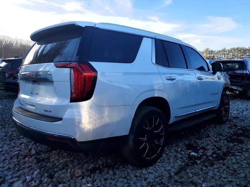 2021 GMC YUKON SLT 3