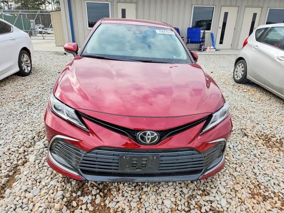 2022 TOYOTA CAMRY LE 5