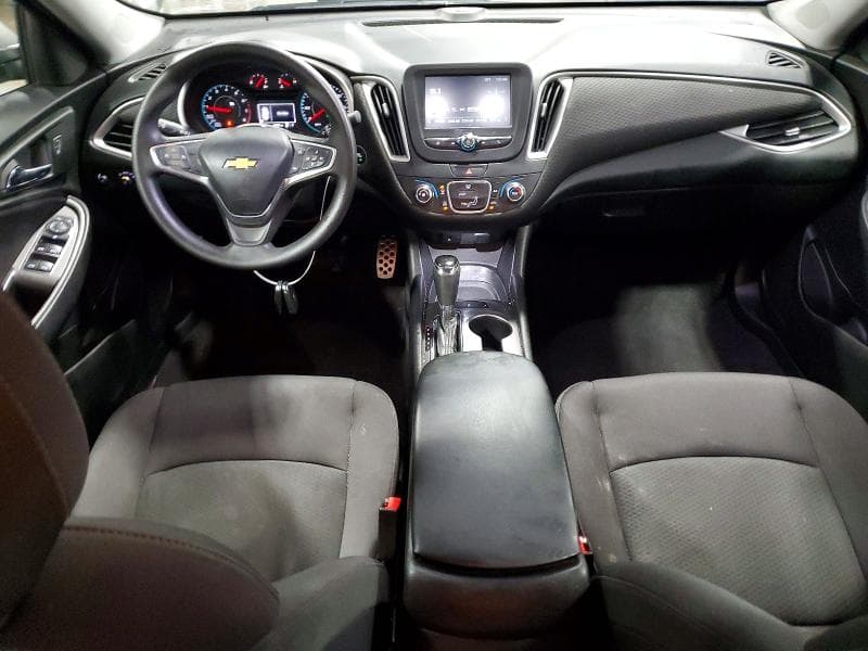 2017 CHEVROLET MALIBU LS 8