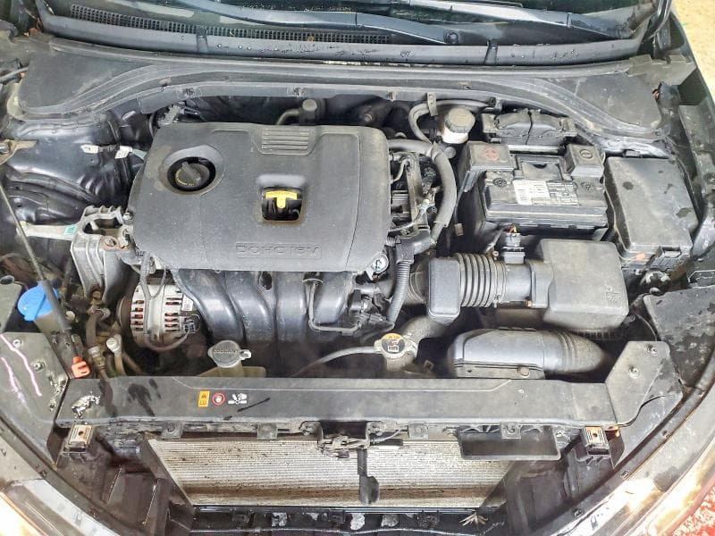 2020 HYUNDAI ELANTRA SE 11