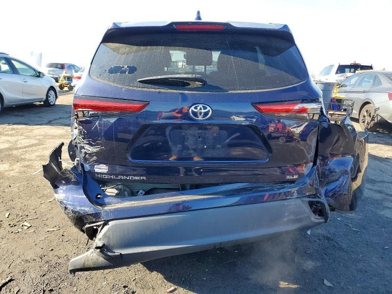2021 TOYOTA HIGHLANDER XLE 6