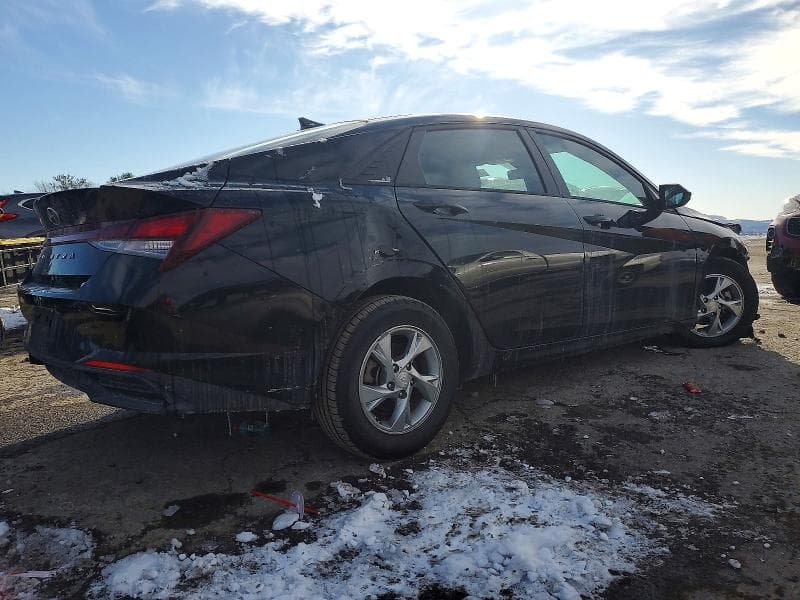 2021 HYUNDAI ELANTRA SE 3