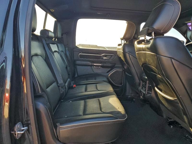 2019 RAM 1500 LARAMIE 10