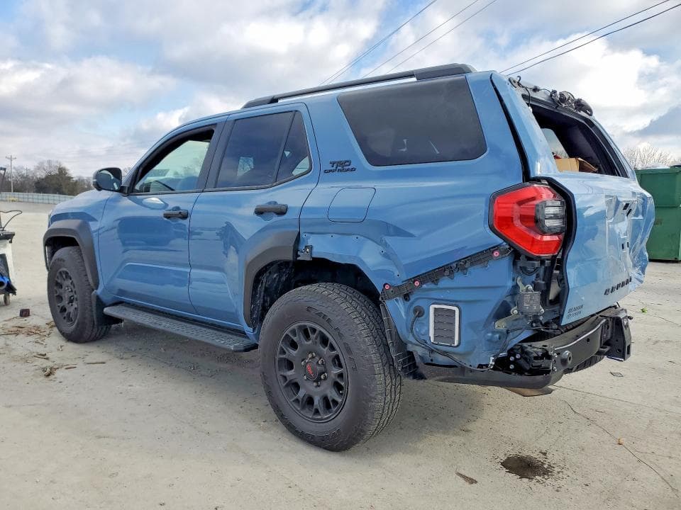 2025 TOYOTA 4RUNNER TRD OFF ROAD PREMIUM 2