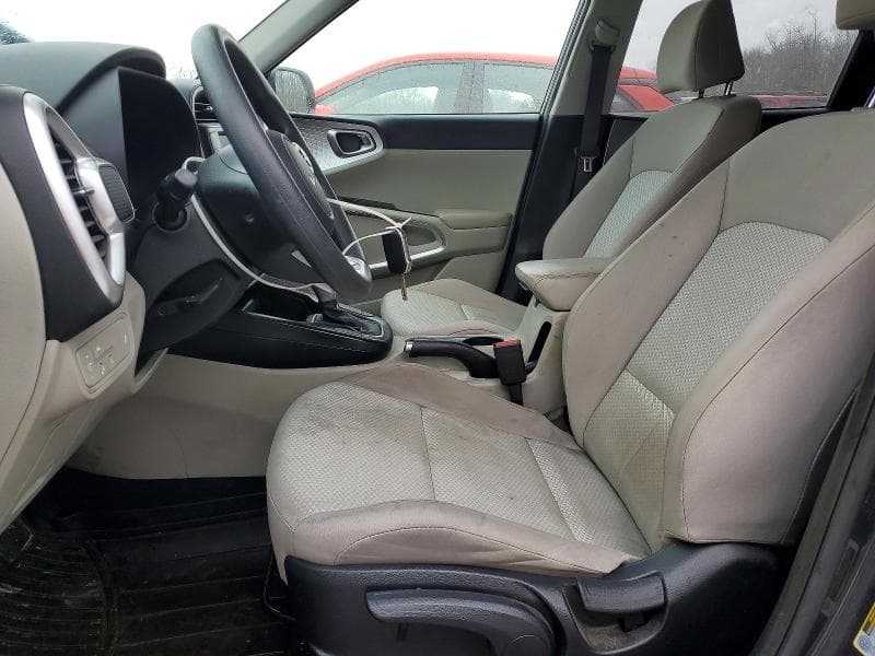2022 KIA SOUL LX 7