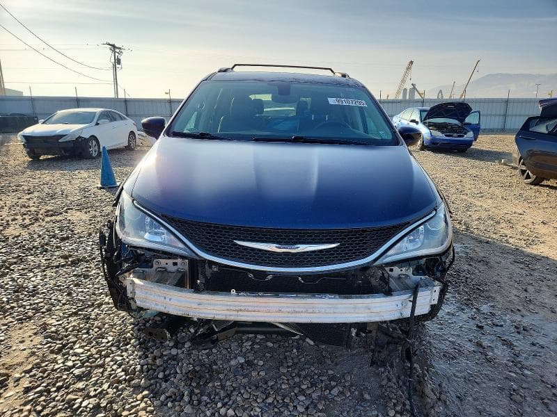 2017 CHRYSLER PACIFICA TOURING L 5