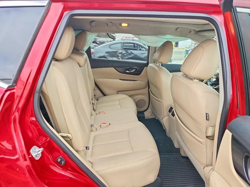 2017 NISSAN ROGUE 10