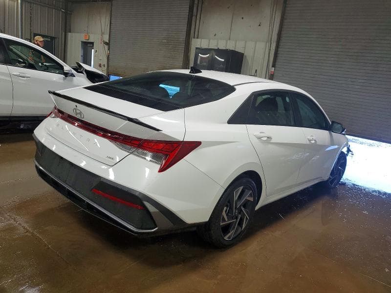 2025 HYUNDAI ELANTRA HYBRID SEL SPORT 3