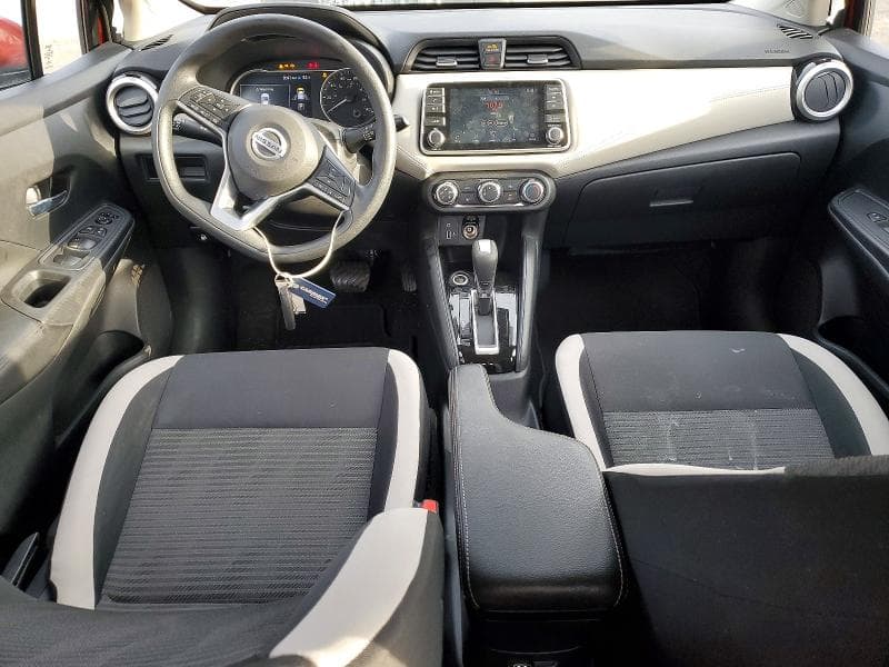 2020 NISSAN VERSA SV 8
