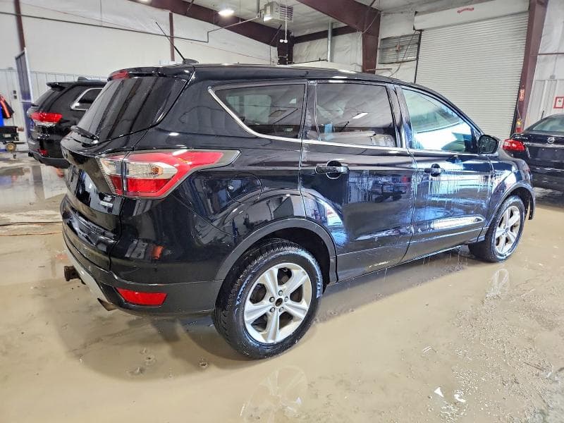 2017 FORD ESCAPE SE 3