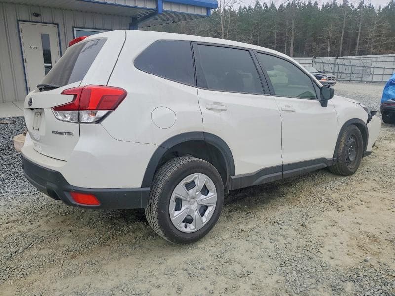 2023 SUBARU FORESTER 3