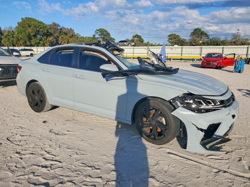 2025 VOLKSWAGEN JETTA SE 4