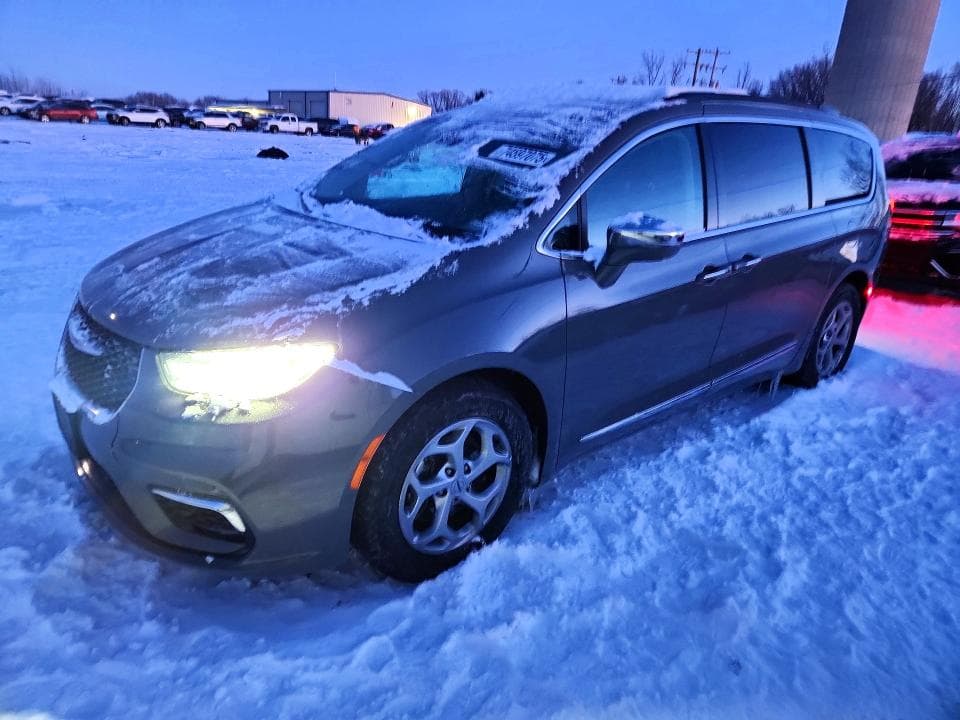 2022 CHRYSLER PACIFICA LIMITED - 1
