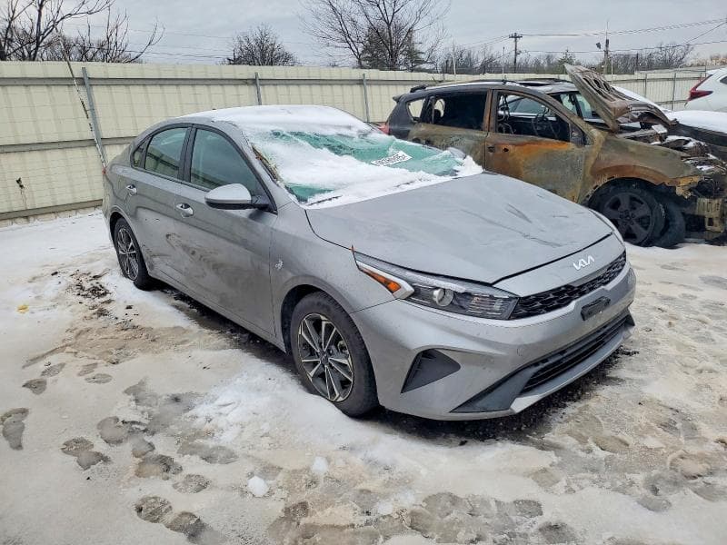 2024 KIA FORTE LX 4
