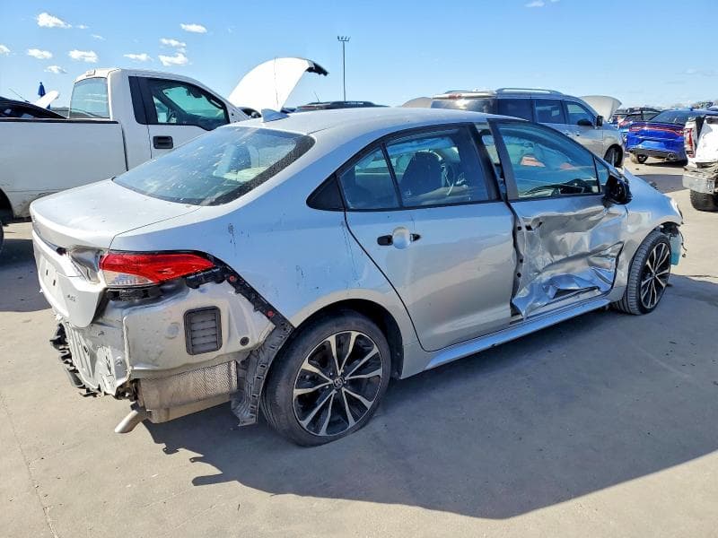 2022 TOYOTA COROLLA LE 3