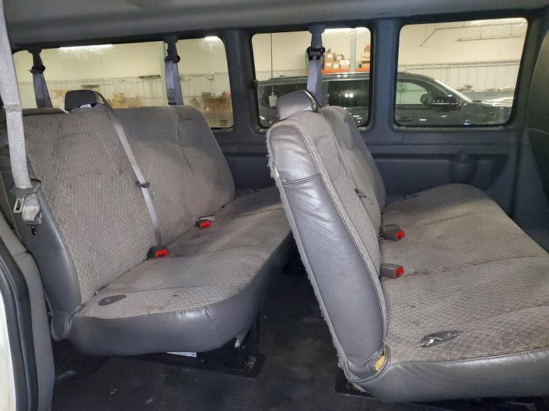 2017 CHEVROLET EXPRESS G3500 LT 11