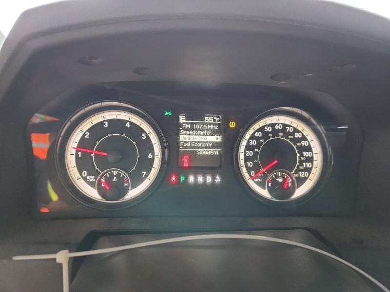 2019 RAM 1500 CLASSIC SLT 9