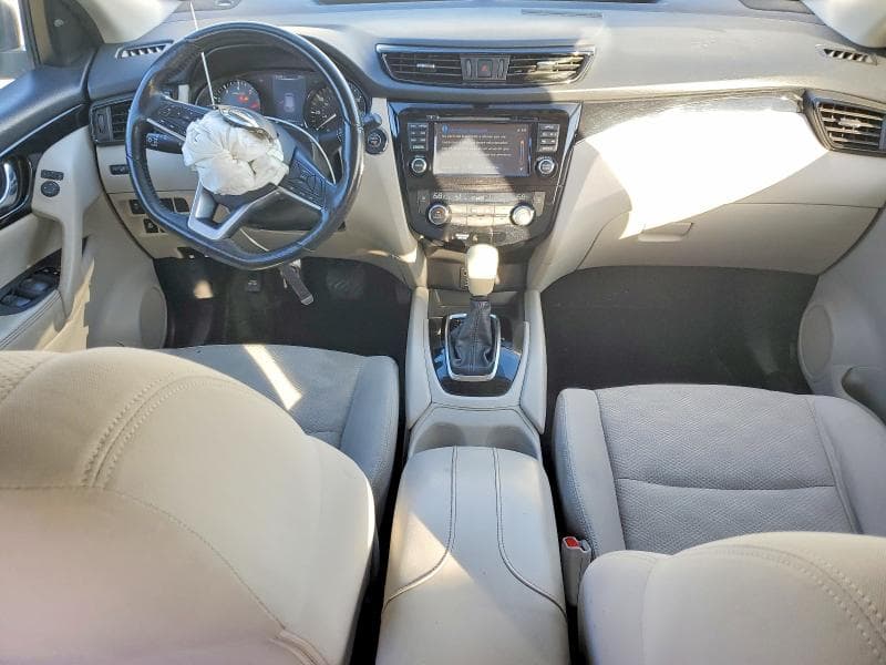 2017 NISSAN ROGUE SPORT S 8